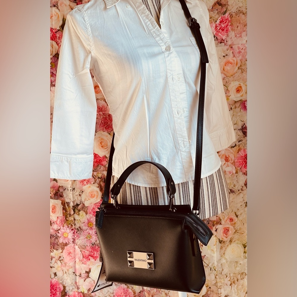 Valentino Virgil Bonbonniere bag with strap, dustbag, auth card, price t… - Picture 3 of 13